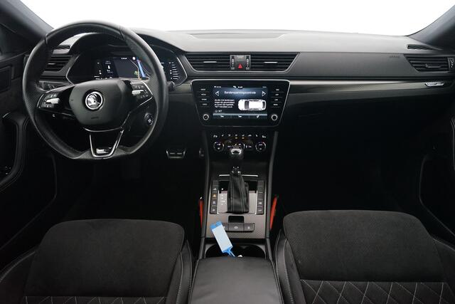 Skoda SUPERB Combi 1.4 TSI iV Sportline Business