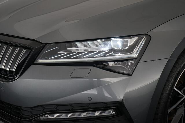 Skoda SUPERB Combi 1.4 TSI iV Sportline Business