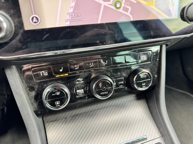 Skoda SUPERB Combi 1.5 TSI ACT Limited Sportline*AHK*LED*