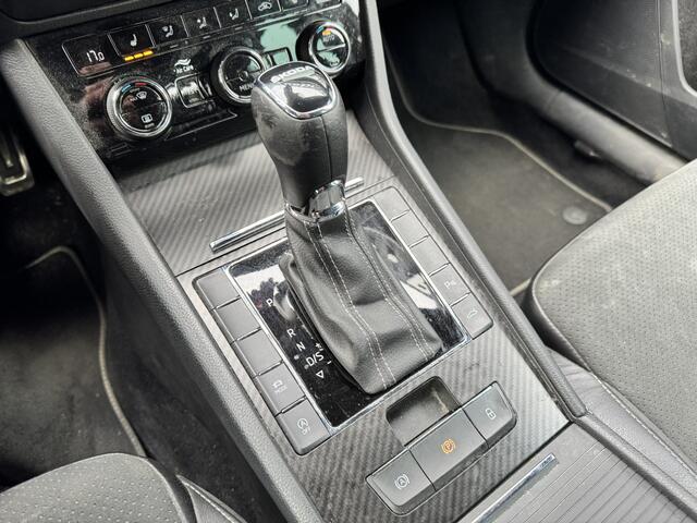 Skoda SUPERB Combi 1.5 TSI ACT Limited Sportline*AHK*LED*