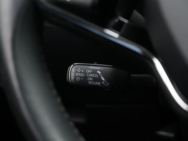 Skoda SUPERB 1.4 TSI iV 218 pk Style | Panoramadak | Trekhaak | Navigatie Columbus | Geheugenstoel | Matrix LED | 360 Camera | Adaptief onderstel