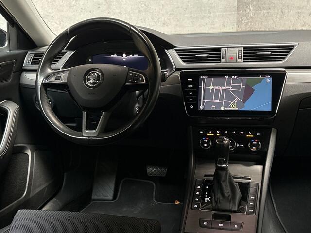 Skoda SUPERB Combi 1.4 TSI iV Sport 218Pk Automaat (VIRTUAL COCKPIT, APPLE CARPLAY, GROOT NAVI, MEMORY SEATS, CAMERA, STOELVERWARMING ACHTER, MODE KNOP, GETINT GLAS, NIEUWSTAAT)