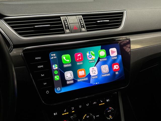 Skoda SUPERB Combi 1.4 TSI iV Sport 218Pk Automaat (VIRTUAL COCKPIT, APPLE CARPLAY, GROOT NAVI, MEMORY SEATS, CAMERA, STOELVERWARMING ACHTER, MODE KNOP, GETINT GLAS, NIEUWSTAAT)