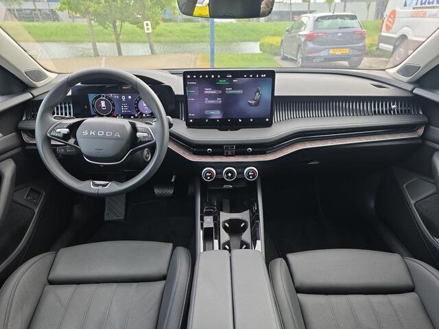 Skoda SUPERB Combi 1.5 TSI PHEV Laurin & Klement | VOL!! | Trekhaak | Pano | Leder | Led matrix |