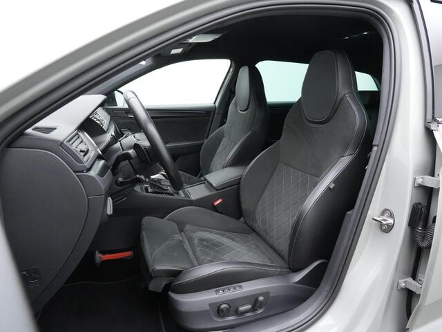 Skoda SUPERB Combi 1.4 TSI iV Sportline Business | Trekhaak | Geheugenstoelen | Navigatie Columbus | Matrix LED | Achteruitrijcamera | Stuur-/stoelverwarming