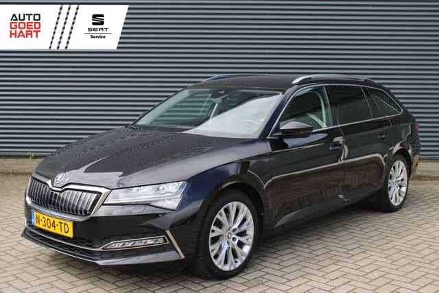 Skoda SUPERB Combi 1.4 TSI iV Business Virtual-Cockpit Afn.-trekhaak Memory-Stoelen Leer/Alcantara Carplay Camera