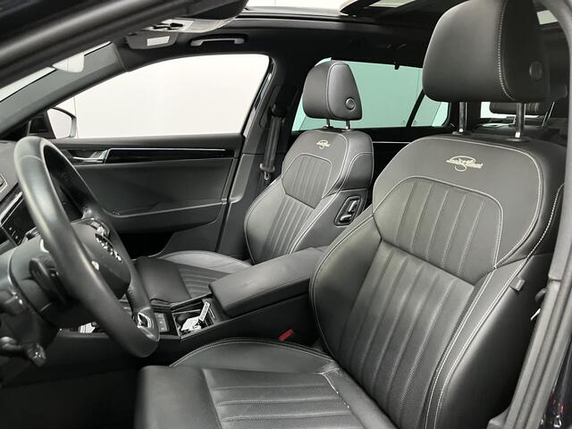 Skoda SUPERB Combi 1.4 TSI iV Laurin & Klement / AUTOMAAT/ PANO/ TREKHAAK/ LEER/ STANDKACHEL/ DCC/ 360 CAMERA/ ACC/ STUUR+STOELVERWARM.+KOEL./ MEMORY SEAT/ ELEK.ACHTERKLEP/ KEYLESS/ DODEHOEK/ SMARTLINK/ NAVI/ DAB/ CLIMA/ LED/ 18'' LMV