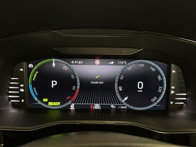 Skoda SUPERB Combi 1.4 TSI iV Memory/Trekhaak/ACC/Pano/Carplay/Stoelverwarming