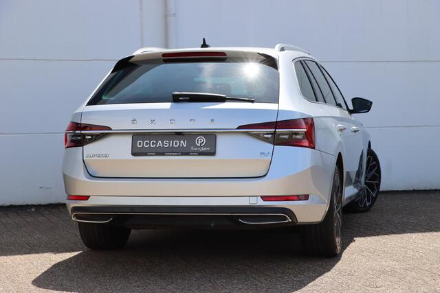 Skoda SUPERB Combi 1.4 TSI iV Laurin & Klement 218pk DSG6