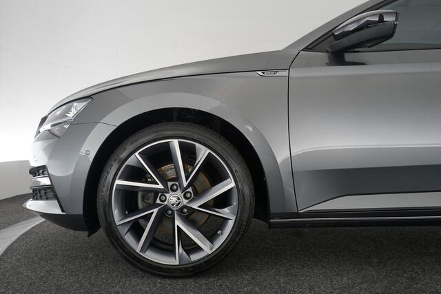 Skoda SUPERB Combi 1.4 TSI iV Sportline Business