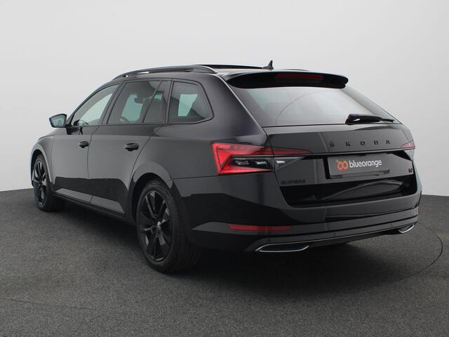 Skoda SUPERB Combi 1.4 TSI iV Sportline Business 218PK DSG SOH 90,13%, Panoramadak, 360gr. Camera, Memorystoel, 19" LM Velgen, Keyless, Adaptieve Cruise Control, Side Assist