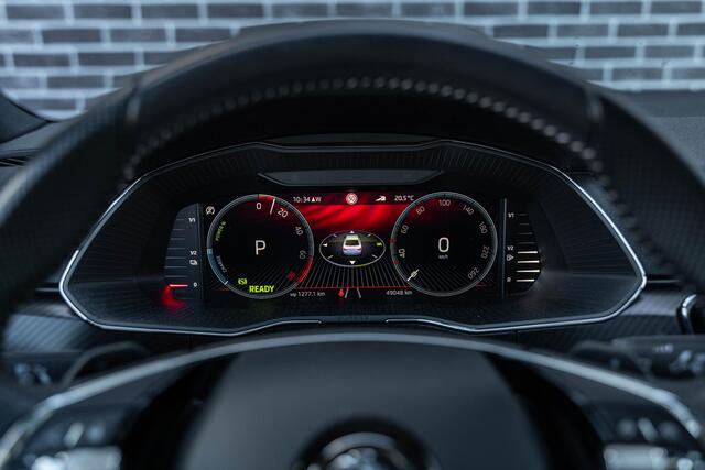 Skoda SUPERB 1.4 TSI iV Sportline Business | Plug-in Hybrid (PHEV) | 360 Graden Camera | Parkeersensoren | Panoramadak | Navigatie Amundsen | Apple Carplay | Android Auto | Elektrische Achterklep | Keyless Entry | Matrix LED Koplampen | Cruise Control Adaptief