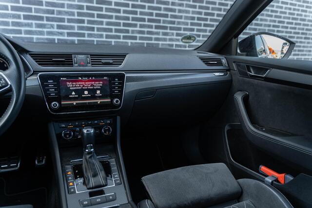 Skoda SUPERB 1.4 TSI iV Sportline Business | Plug-in Hybrid (PHEV) | 360 Graden Camera | Parkeersensoren | Panoramadak | Navigatie Amundsen | Apple Carplay | Android Auto | Elektrische Achterklep | Keyless Entry | Matrix LED Koplampen | Cruise Control Adaptief
