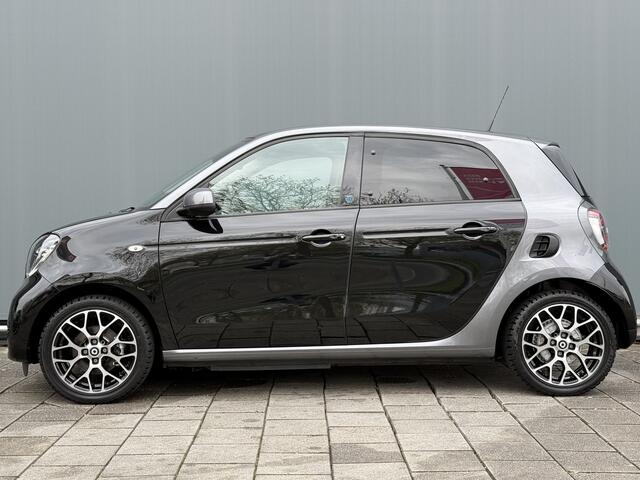 Smart EQ FORFOUR BWJ 2020 | EQ Comfort PLUS 18 kWh | LEER | PANO | NAVI | CRUISE | CAMERA | CARPLAY |