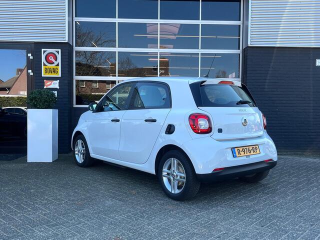 Smart EQ FORFOUR Essential 18 kWh, Automaat, Airco, Cruise, Led, NAP