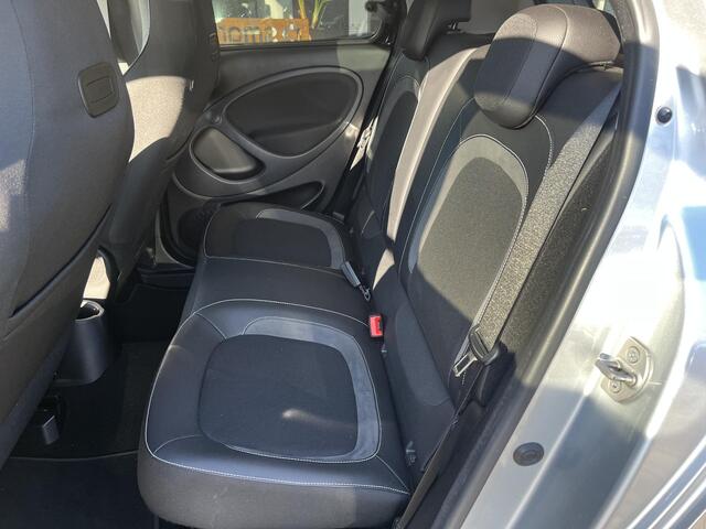 Smart FORFOUR 1.0 T BRABUS