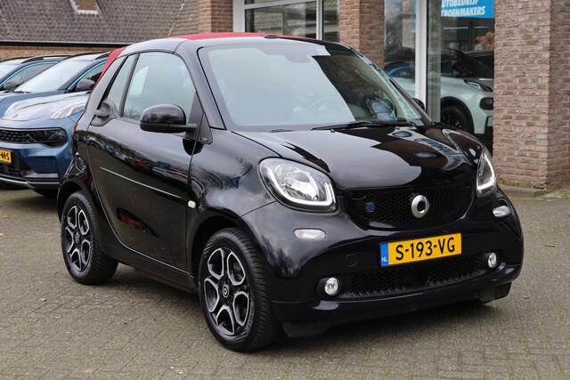 Smart FORTWO cabrio EQ prime 18 kWh LEER CARPLAY STOELVERW. NAVI AIRCO CLIMA CRUISE LMV