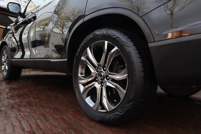 Ssangyong REXTON 2.2 e-XDi Sapphire | Stoel/Stuur verwarming | Camera | 4x4 | Lederenbekleding | 20 Inch Lichtmetalen velgen |