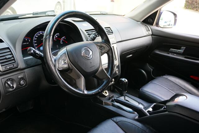 Ssangyong REXTON RX 220 e-XDI Sapphire + CAMERA / STOELVERWARMING / LEDER