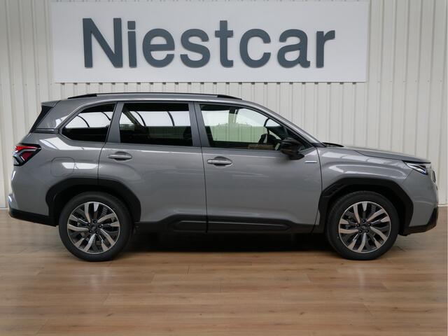 Subaru FORESTER 2.0i e-BOXER Premium First Edition!