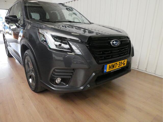 Subaru FORESTER 2.0i e-BOXER Premium Black