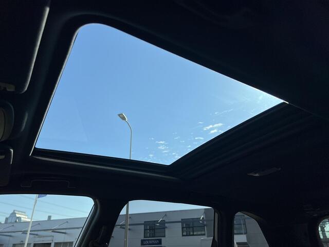 Subaru FORESTER 2.0i e-BOXER Premium Automaat | Lage KM-Stand | All Season Banden | Apple Carplay & Android Auto | Elek. Schuif/Kantel Dak | Achterbankverwarming | Climate Control | Stuurverwarming