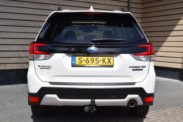 Subaru FORESTER 2.0i e-BOXER Premium - Trekhaak - Dealer onderhouden