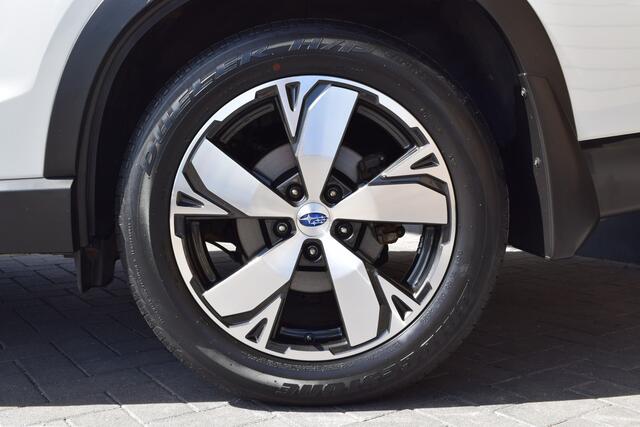 Subaru FORESTER 2.0i e-BOXER Premium - Trekhaak - Dealer onderhouden