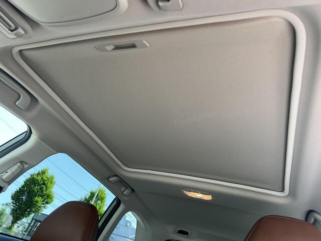 Subaru FORESTER 2.0i e-BOXER First Edition Automaat | Lage Kilometerstand | Apple Carplay & Android Auto | All Season Banden | Lederen interieur | Elek. Schuif/Kantel Dak