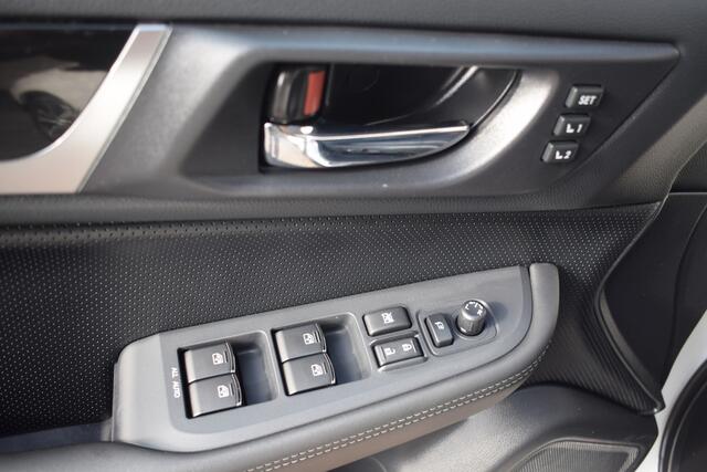 Subaru OUTBACK 2.5i Premium - Dealer Onderhouden - Afneembare Trekhaak -