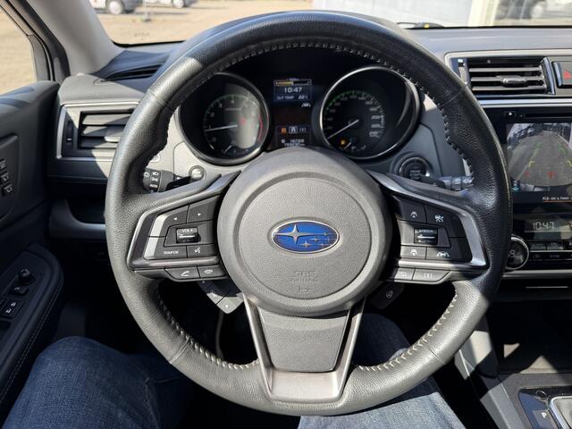 Subaru OUTBACK 2.5i Premium Leder Carplay