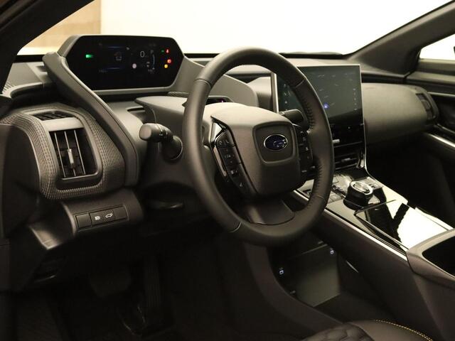 Subaru SOLTERRA 71 kWh SOH 99,8% !! - ORIGINEEL NEDERLANDSE AUTO - LEDEREN BEKLEDING - PARKEERSENSOREN VOOR/ ACHTER - 20 INCH LICHT METALEN VELGEN MET GOOD YEAR BANDEN - 360 GRADEN CAMERA - ELEKTRISCHE STOELVERSTELLING BESTUURDER - ELEKTRISCHE ACHTERKLEP - 2 LAADKABELS-