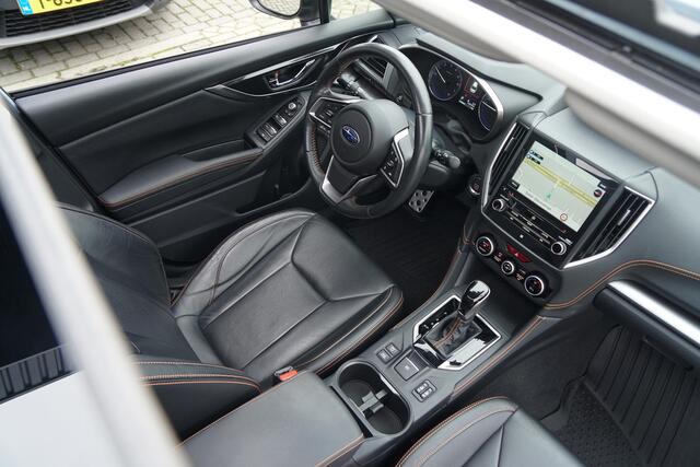 Subaru XV 2.0i e-BOXER Premium + SCHUIFDAK / TREKHAAK / LEDER / CAMERA