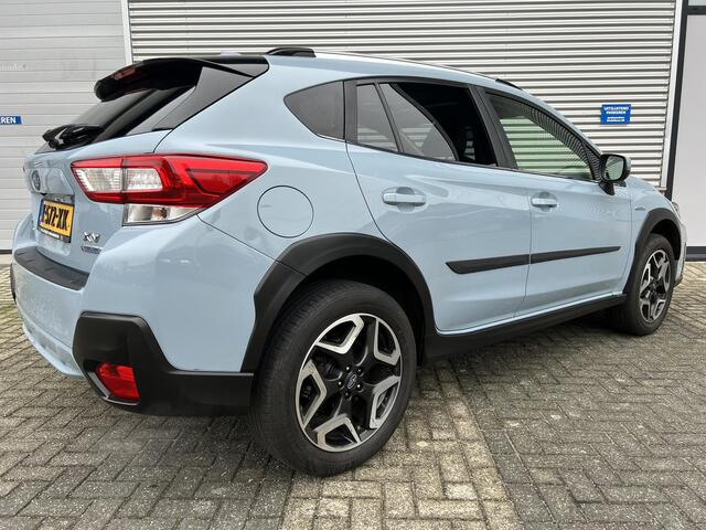 Subaru XV 2.0i e-BOXER Premium Automaat | Elek. Schuif/Kantel Dak | Apple Carplay & Android Auto | Climate Control