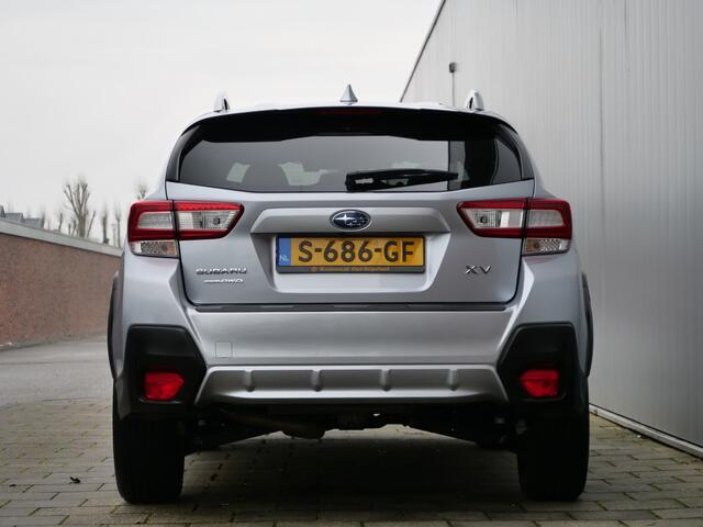 Subaru XV 2.0i Premium 157 Pk Automaat Navigatie / DAB / Apple Carplay / Camera