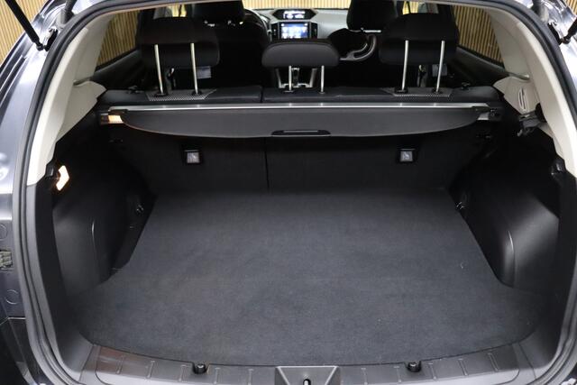 Subaru XV 2.0i e-BOXER Luxury AWD | Adaptive-cruise | Trekhaak | Camera | Clima | Apple Carplay & Android Auto | Maps Navigatie | Keyless | LM Velgen | Stoel & Stuurverwarming | Dodehoekdetectie