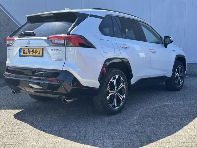 Suzuki Across 2.5 Plug-in Hybrid Style / Stoel verwarming / adaptieve cruise control / Apple carplay & Android auto /