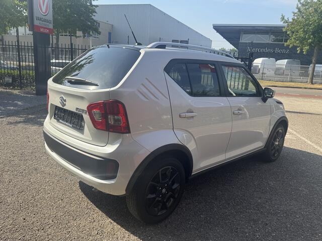 Suzuki IGNIS 1.2 Stijl // CAMERA // NAVI // CRUISE // CLIMA // LED // STOELVERWARMING //