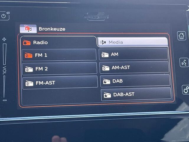 Suzuki IGNIS 1.2 Select Airco, Navigatie, Achteruitrijcamera, 16"Lm, Stoelverwarming