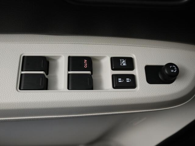 Suzuki IGNIS 1.2 Smart Hybrid Stijl | Apple Carplay / Android Auto (Navigatie) | Cruise control | Climate control | Navigatie | Keyless entry |