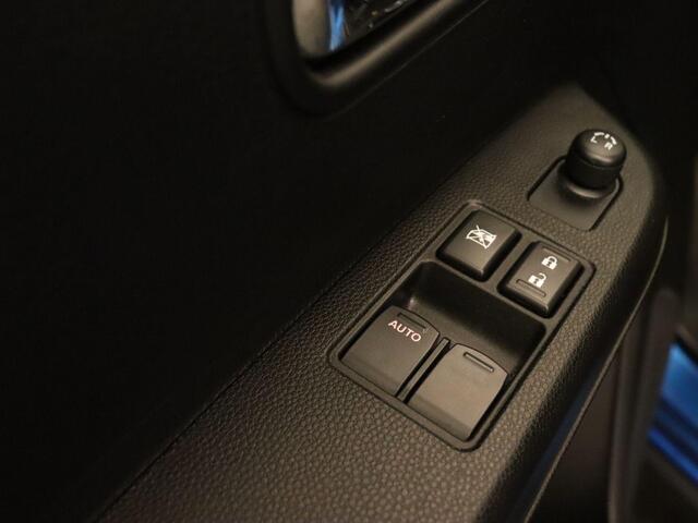 Suzuki IGNIS 1.2 Smart Hybrid Select - AIRCO - BLUETOOTH - VOORSTOELEN VERWARMD - DAKRAILS - MISTLAMPEN VOOR - NAVIGATIE - 16 INCH LICHT METALEN VELGEN