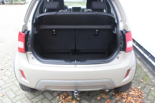 Suzuki IGNIS 1.2 Smart Hybrid Style AUTOMAAT Trekhaak l Stoel verwaming l apple/android carplay l cruise control l navi l airco
