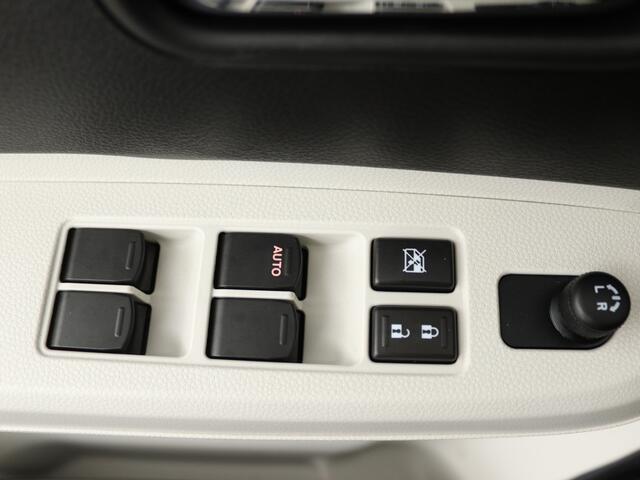 Suzuki IGNIS 1.2 Stijl | Automaat | Apple Carplay / Android Auto (Navigatie) | Cruise control | Climate control | Navigatie | Keyless entry |