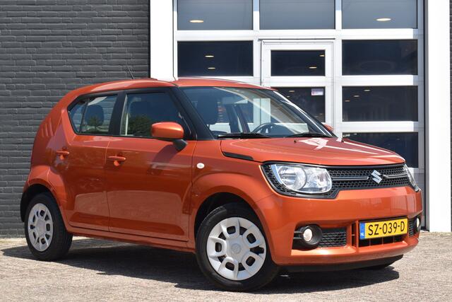 Suzuki IGNIS 1.2 Comfort 90pk 5-deurs "WK Topper" | Airconditioning | Streaming Audio Bluetooth | Stuurbekrachtiging | Radio CD-Speler | Isofix | Zeer lage kilometerstand! | Elektrisch Bedienbare Portierruiten Voorzijde | Elektrisch Verstelbare Buitenspiegels | USB | 
