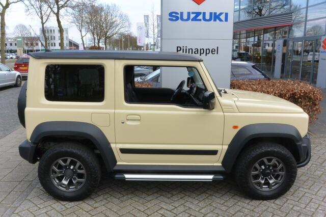 Suzuki JIMNY 1.5 Stijl AllGrip (4x4) 4-persoons Navigatie/Leder/Cruise control