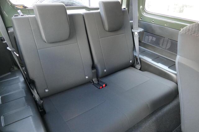 Suzuki JIMNY 1.5 Select | Automaat | 4 Persoons | Camera | Navi | Trekhaak |