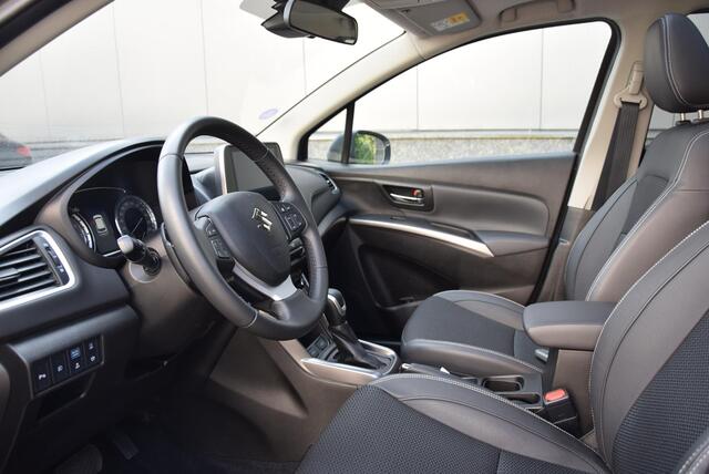 Suzuki S-Cross 1.5 Hybrid Style | elektrisch glazen panorama-dak | Automaat | lederen bekleding |