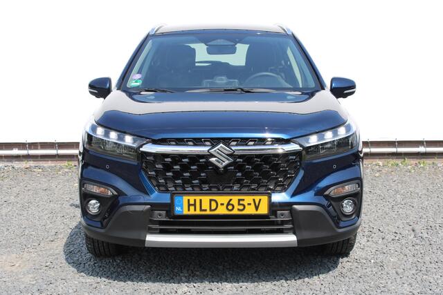 Suzuki S-Cross 1.5 Hybrid Style All season banden, Trekhaak, Parkeersensoren voor en achter, Navigatie, Stoelverwarming, Adaptieve Cruise Control