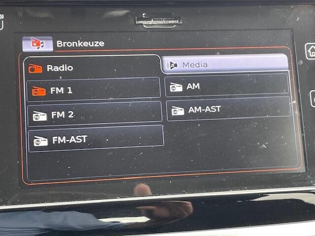 Suzuki S-Cross 1.0 Boosterjet Exclusive Navigatie, Climate Control, Cruise Control, Keyless Entry, 17"Lm, Achteruitrijcamera