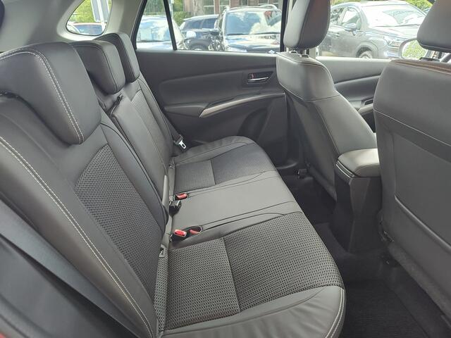 Suzuki S-Cross 1.4 BOOSTERJET STYLE SMART HYBRID 360 Camera | Keyless | Stoelverwarming